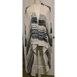 Absolutely Famous Women 2X Open Knit Striped Sharkbite Cardigan Black White Gray